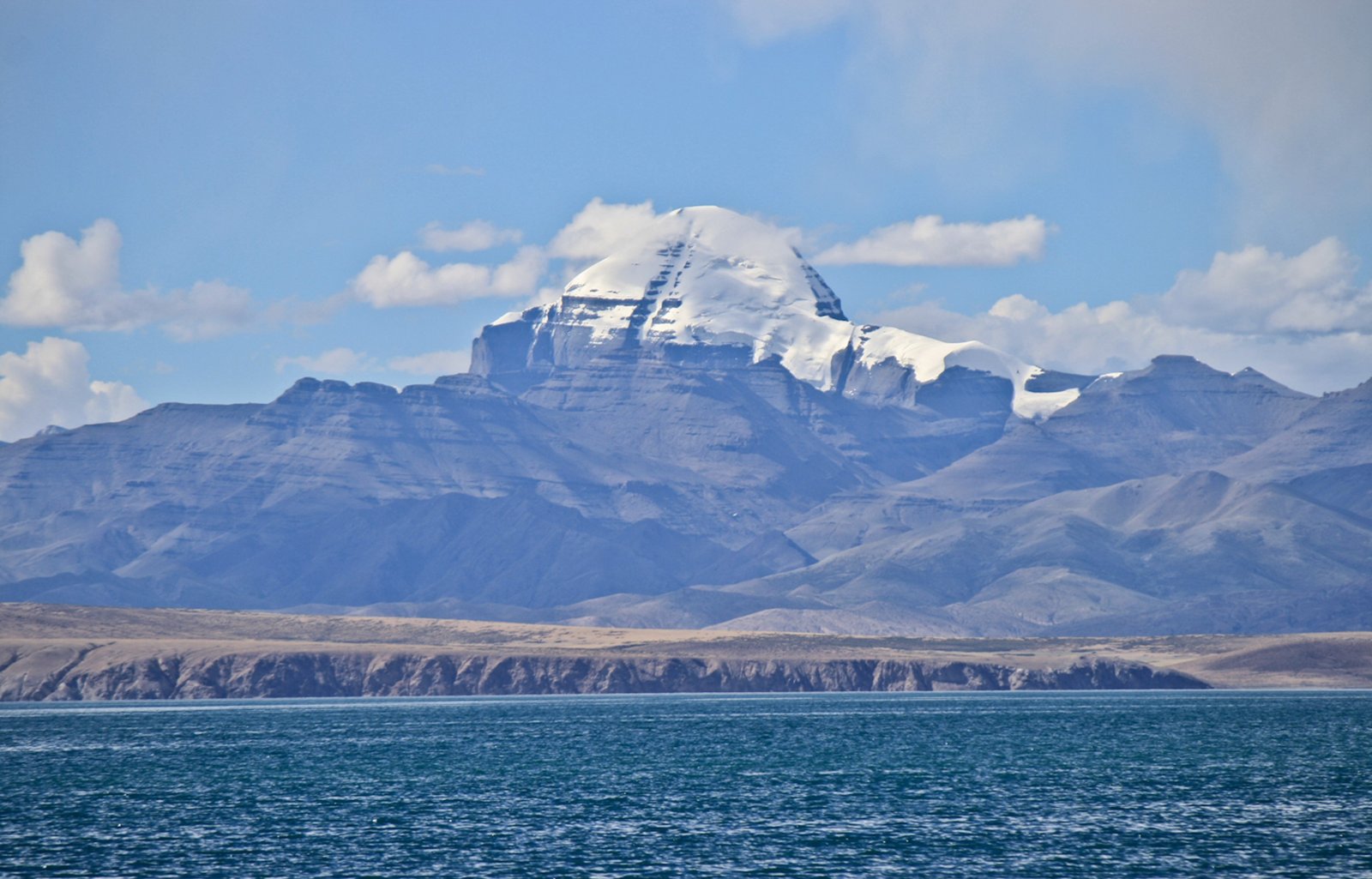 Mountain Trek Gallery Image 1
